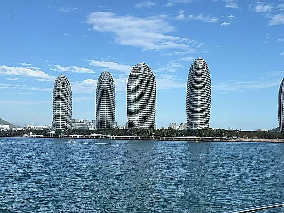 Hainan Free Trade Port, grad Sanya